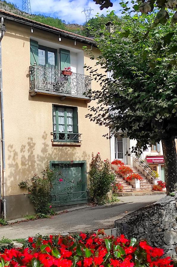 La Maison Des Vacances Auzat Eksteriør billede